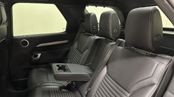 2022 (72) LAND ROVER DISCOVERY 3.0 D300 R-Dynamic SE 5dr Auto 4741643