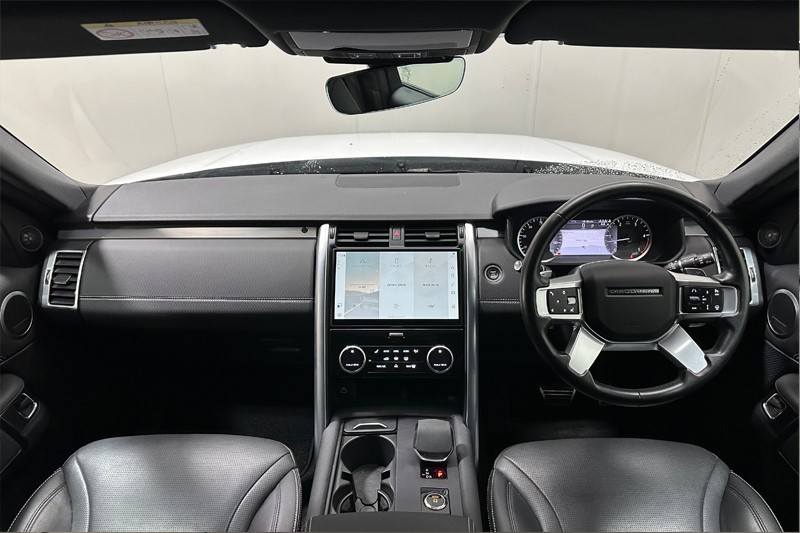 2022 (72) LAND ROVER DISCOVERY 3.0 D300 R-Dynamic SE 5dr Auto 4741609