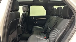 2022 (72) LAND ROVER DISCOVERY 3.0 D300 R-Dynamic SE 5dr Auto 4741604