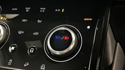 2022 (72) LAND ROVER RANGE ROVER EVOQUE 2.0 D200 R-Dynamic S 5dr Auto 4750346