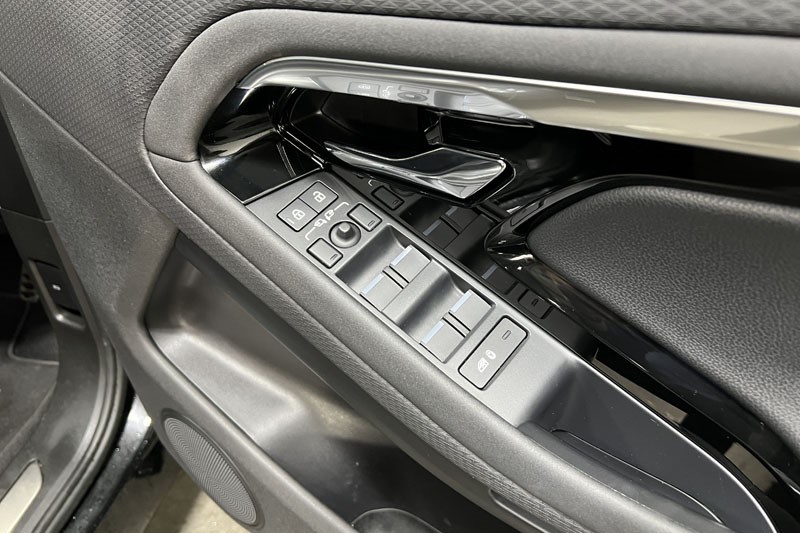 2022 (72) LAND ROVER RANGE ROVER EVOQUE 2.0 D200 R-Dynamic S 5dr Auto 4750326