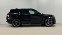 2024 (73) LAND ROVER RANGE ROVER SPORT 3.0 D300 Dynamic SE 5dr Auto 4736135
