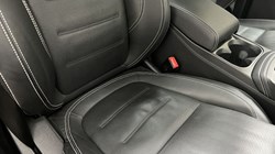 2023 (23) JAGUAR E-PACE 2.0 D200 R-Dynamic HSE 5dr Auto 4747321