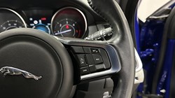 2019 (69) JAGUAR E-PACE 2.0d R-Dynamic S 5dr 2WD 4764324