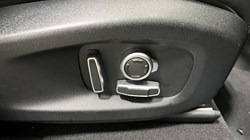 2021 (21) JAGUAR F-PACE 2.0 D200 R-Dynamic HSE 5dr Auto AWD 4746252