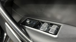 2021 (21) JAGUAR F-PACE 2.0 D200 R-Dynamic HSE 5dr Auto AWD 4746250