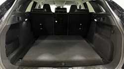 2021 (21) JAGUAR F-PACE 2.0 D200 R-Dynamic HSE 5dr Auto AWD 4746272