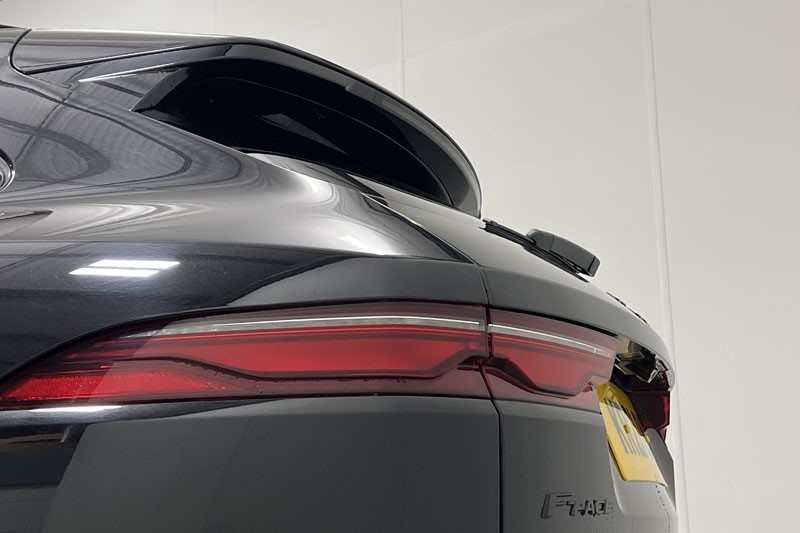 2021 (21) JAGUAR F-PACE 2.0 D200 R-Dynamic HSE 5dr Auto AWD 4746274