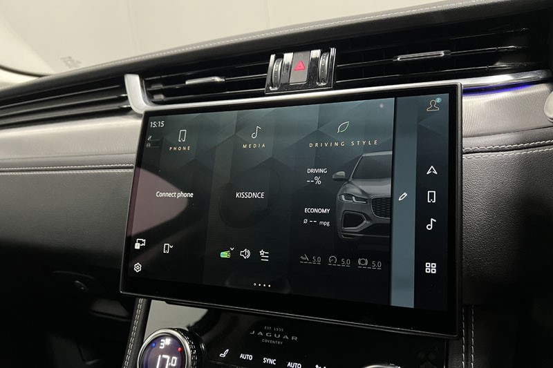 2021 (21) JAGUAR F-PACE 2.0 D200 R-Dynamic HSE 5dr Auto AWD 4746264