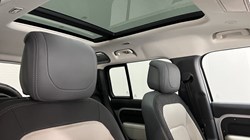 2022 (72) LAND ROVER DEFENDER 3.0 D250 X-Dynamic HSE 110 5dr Auto 4739997