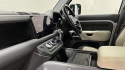 2022 (72) LAND ROVER DEFENDER 3.0 D250 X-Dynamic HSE 110 5dr Auto 4740017