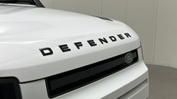 2022 (72) LAND ROVER DEFENDER 3.0 D250 X-Dynamic HSE 110 5dr Auto 4740030