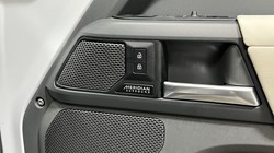 2022 (72) LAND ROVER DEFENDER 3.0 D250 X-Dynamic HSE 110 5dr Auto 4739992