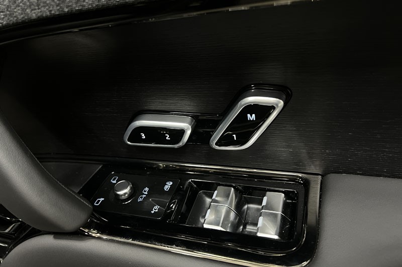 2025 (75) LAND ROVER RANGE ROVER SPORT 4.4 P530 V8 Autobiography 5dr Auto 4756083