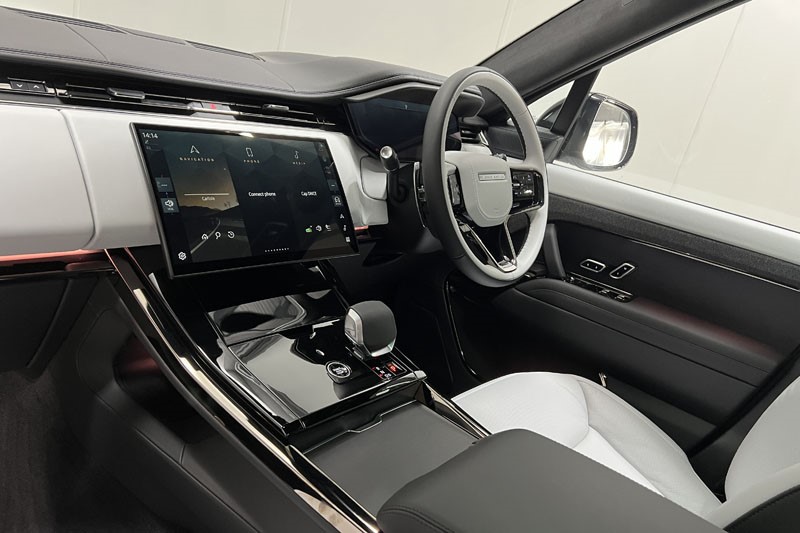 2025 (75) LAND ROVER RANGE ROVER SPORT 4.4 P530 V8 Autobiography 5dr Auto 4755948