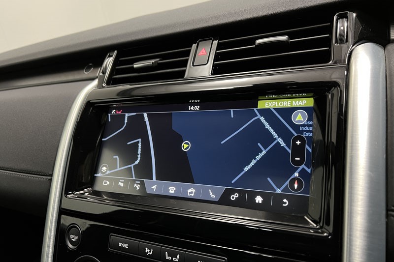 2019 (69) LAND ROVER DISCOVERY 3.0 SDV6 HSE 5dr Auto 4854543