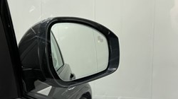 2019 (69) LAND ROVER DISCOVERY 3.0 SDV6 HSE 5dr Auto 4854532