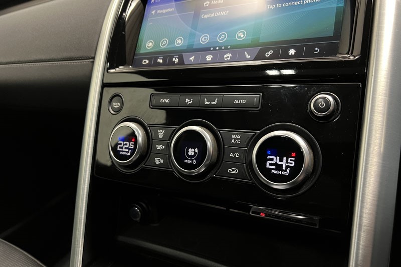 2019 (69) LAND ROVER DISCOVERY 3.0 SDV6 HSE 5dr Auto 4854541