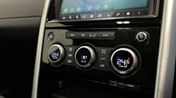 2019 (69) LAND ROVER DISCOVERY 3.0 SDV6 HSE 5dr Auto 4854541