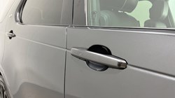 2019 (69) LAND ROVER DISCOVERY 3.0 SDV6 HSE 5dr Auto 4854562