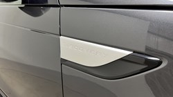 2019 (69) LAND ROVER DISCOVERY 3.0 SDV6 HSE 5dr Auto 4854564