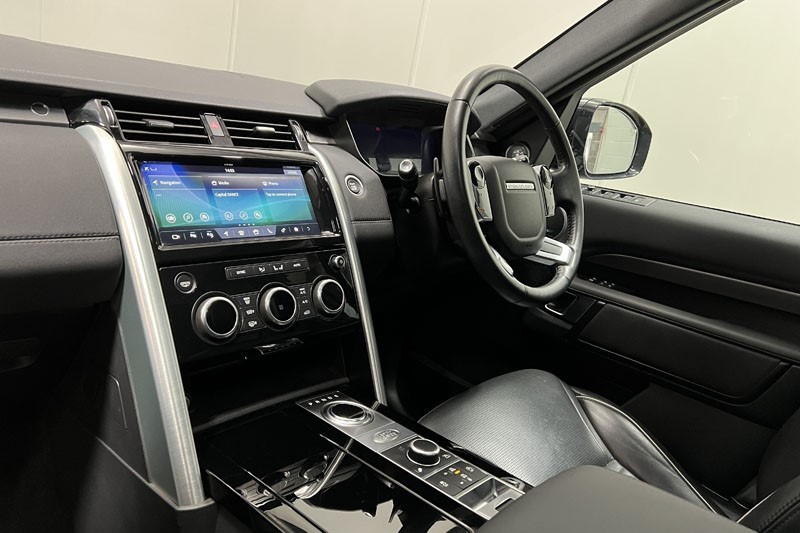 2019 (69) LAND ROVER DISCOVERY 3.0 SDV6 HSE 5dr Auto 4854550