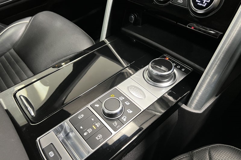 2019 (69) LAND ROVER DISCOVERY 3.0 SDV6 HSE 5dr Auto 4854540