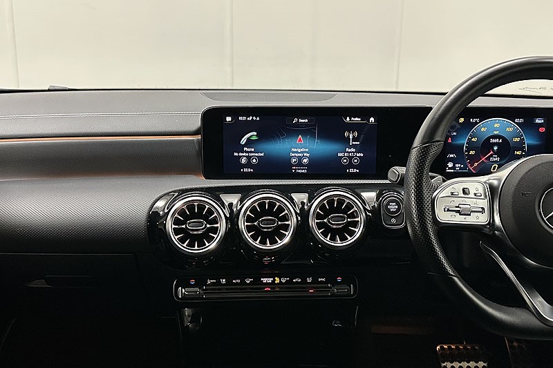 2022 (22) MERCEDES-BENZ A CLASS A200d AMG Line Executive Edition 5dr Auto 4797679