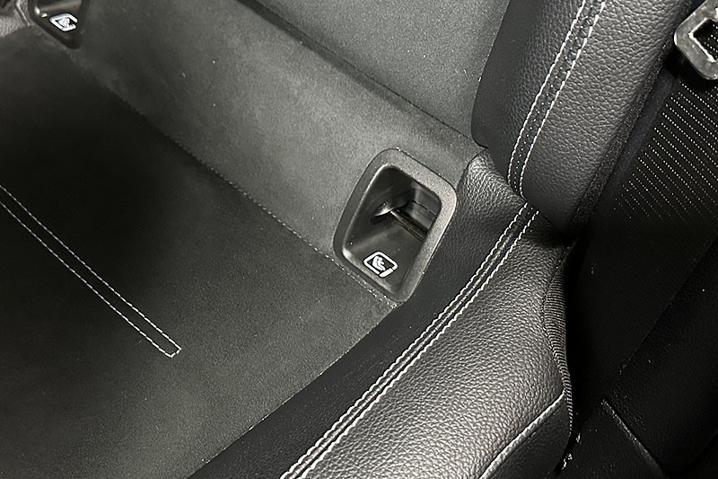 2022 (22) MERCEDES-BENZ A CLASS A200d AMG Line Executive Edition 5dr Auto 4797705