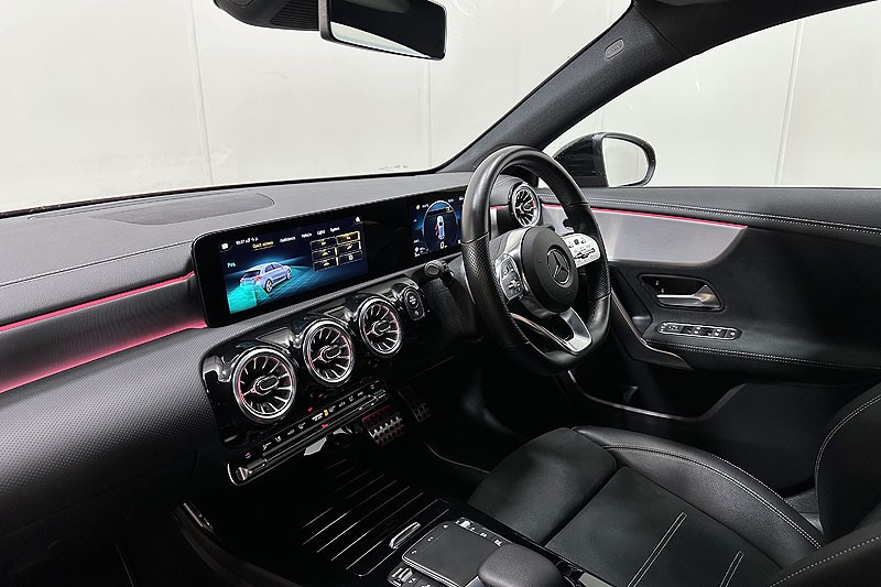 2022 (22) MERCEDES-BENZ A CLASS A200d AMG Line Executive Edition 5dr Auto 4797701