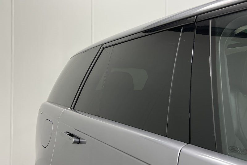 2024 (24) LAND ROVER RANGE ROVER 3.0 D300 HSE 4dr Auto 4936513