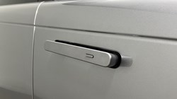 2024 (24) LAND ROVER RANGE ROVER 3.0 D300 HSE 4dr Auto 4936514
