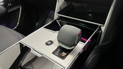 2024 (24) LAND ROVER RANGE ROVER 3.0 D300 HSE 4dr Auto 4936488