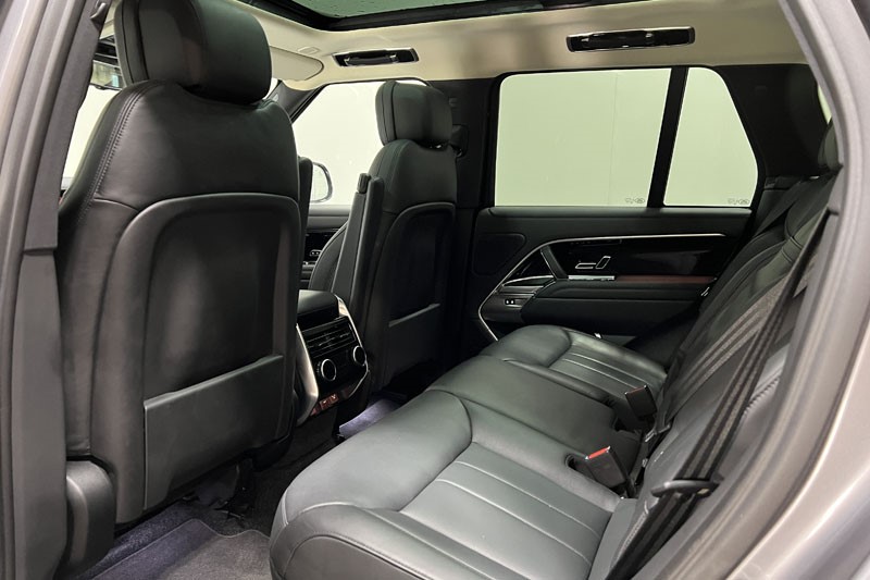 2024 (24) LAND ROVER RANGE ROVER 3.0 D300 HSE 4dr Auto 4936504