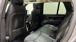 2024 (24) LAND ROVER RANGE ROVER 3.0 D300 HSE 4dr Auto 4936504