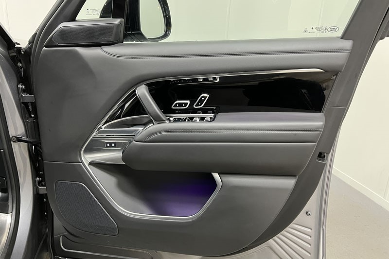 2024 (24) LAND ROVER RANGE ROVER 3.0 D300 HSE 4dr Auto 4936477