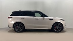 2023 (73) LAND ROVER RANGE ROVER SPORT 3.0 D300 Dynamic SE 5dr Auto 4845015