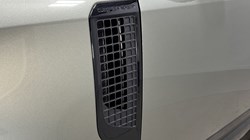 2024 (73) LAND ROVER DEFENDER 3.0 D250 X-Dynamic HSE 90 3dr Auto 4852114