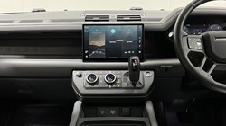 2024 (73) LAND ROVER DEFENDER 3.0 D250 X-Dynamic HSE 90 3dr Auto 4852080