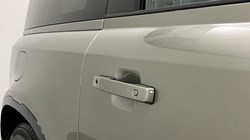 2024 (73) LAND ROVER DEFENDER 3.0 D250 X-Dynamic HSE 90 3dr Auto 4852111