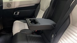 2024 (24) LAND ROVER DISCOVERY 3.0 D350 Dynamic HSE 5dr Auto 4845381