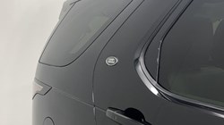 2024 (24) LAND ROVER DISCOVERY 3.0 D350 Dynamic HSE 5dr Auto 4845390