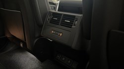 2024 (24) LAND ROVER DISCOVERY 3.0 D350 Dynamic HSE 5dr Auto 4845349