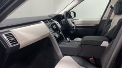 2024 (24) LAND ROVER DISCOVERY 3.0 D350 Dynamic HSE 5dr Auto 4845374