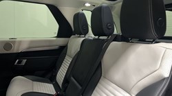 2024 (24) LAND ROVER DISCOVERY 3.0 D350 Dynamic HSE 5dr Auto 4845378