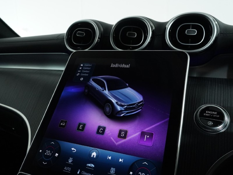 2023 (73) MERCEDES-BENZ GLC COUPE GLC 300d 4Matic AMG Line Prem Plus 5dr 9G-Tronic 4804531