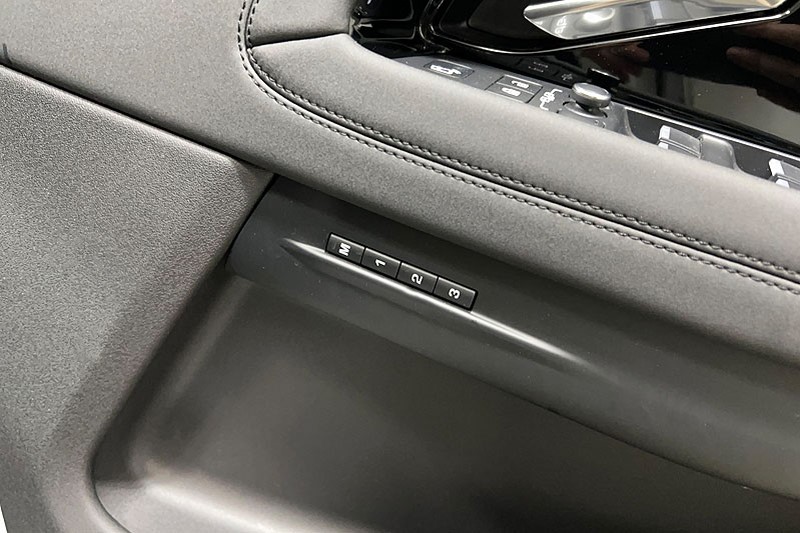 2021 (71) LAND ROVER RANGE ROVER EVOQUE 1.5 P300e R-Dynamic SE 5dr Auto 4819717