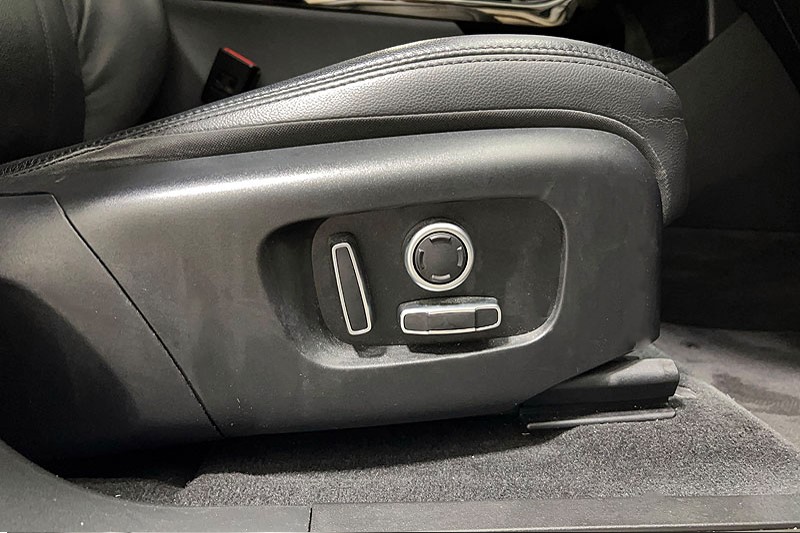 2021 (71) LAND ROVER RANGE ROVER EVOQUE 1.5 P300e R-Dynamic SE 5dr Auto 4819720