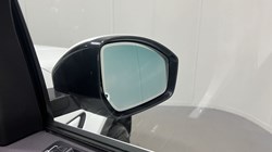 2020 (70) LAND ROVER DISCOVERY SPORT 2.0 D150 S 5dr Auto 4793549