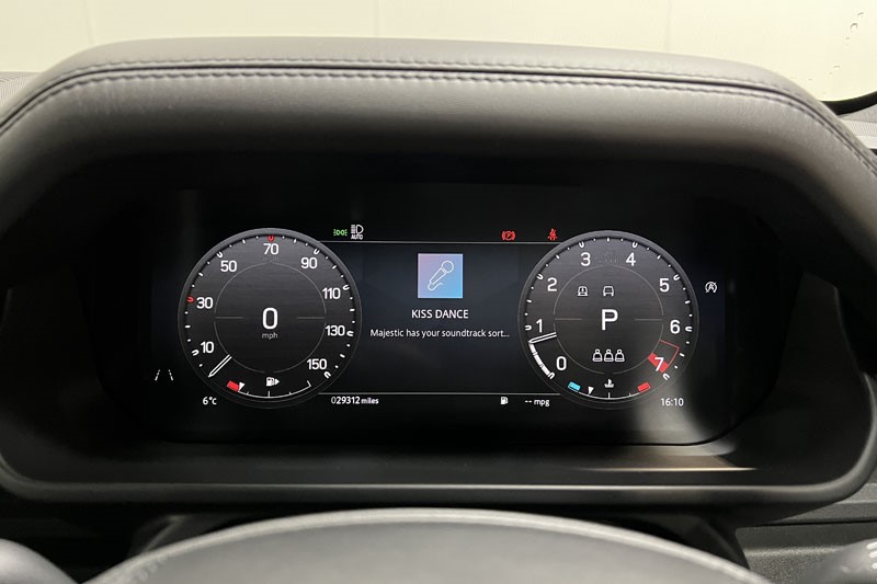 2023 (23) LAND ROVER DEFENDER 5.0 P525 V8 Carpathian Edition 90 3dr Auto 4790277